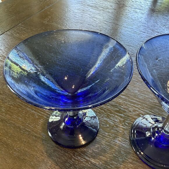 Set of 4 Hand Blown Cobalt Blue Martini / Cocktail Glasses – Clear Stem, Vintage - Picture 13 of 16